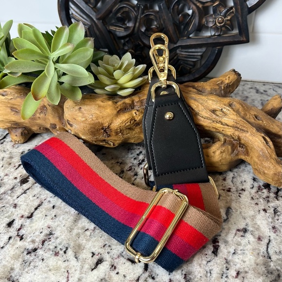 Striped Multicolor Crossbody Strap - Picture 6 of 8